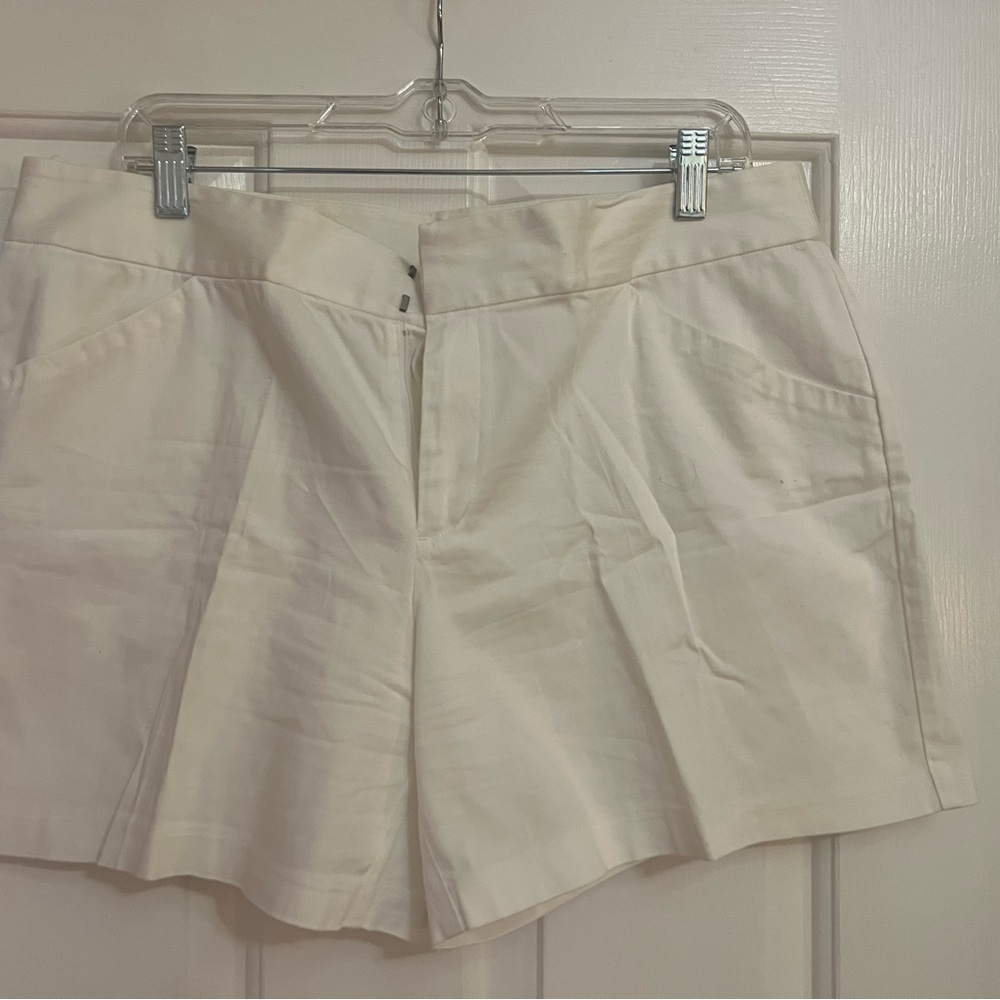 INC. Shorts